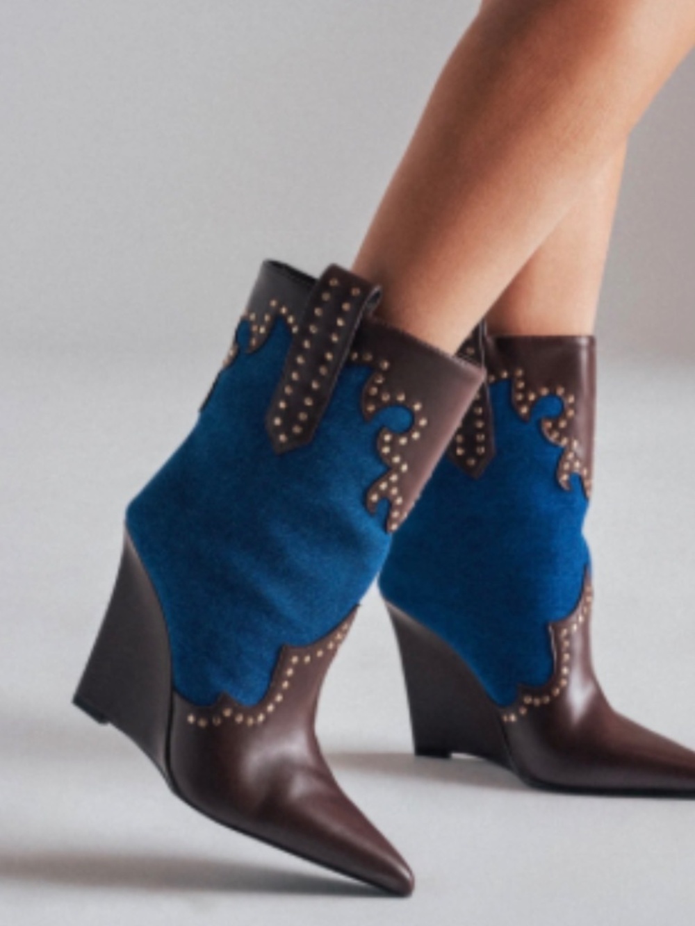 AKIRA AZALEA WANG TALLULAH DENIM WEDGE WESTERN BOOTIE Size 8.58.5